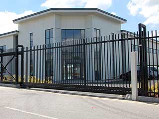 Commercial Gate Services | Gate Repair Long Beach, CA Commercial Gate Services | Gate Repair Long Beach, CA